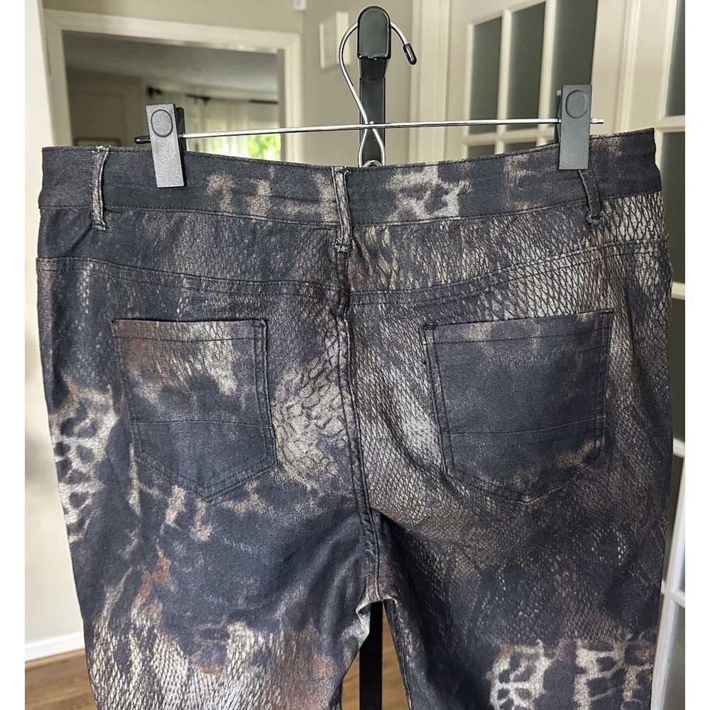 Frank Lyman Reversible Jeans Women's XL Animal Print Snake Leopard Pants Stretch - Picture 5 of 7